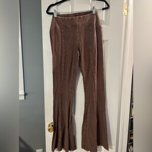 Urban Outfitters, Flare Yoga Pants, Size Medium
